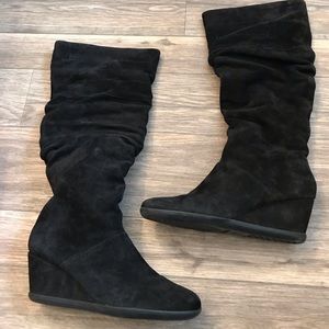 Aerosoles suede boots